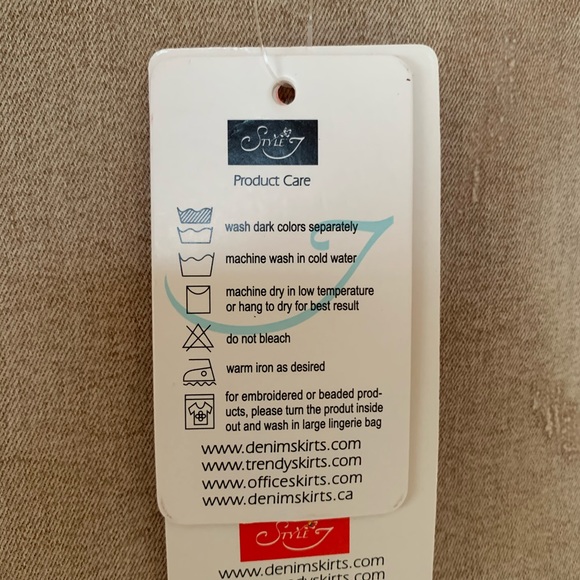 Style J Fashion Daisy Denim Mini Skirt (size 32) - Picture 6 of 14